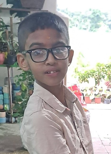 प्रतीक ओली